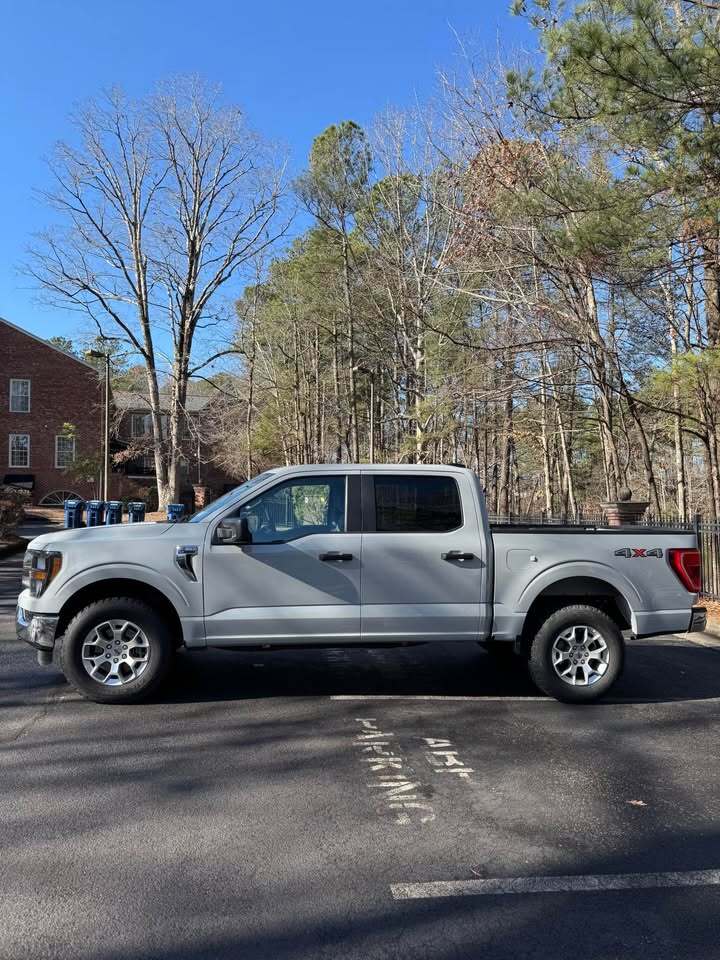 2023 Ford f150 supercrew cab XLT, photo 3 of 11