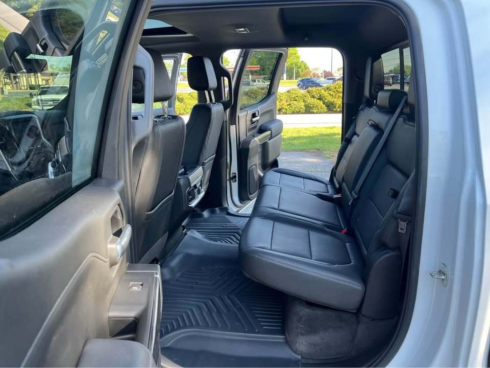 2021 Chevrolet silverado 1500 crew cab LTZ, photo 6 of 11