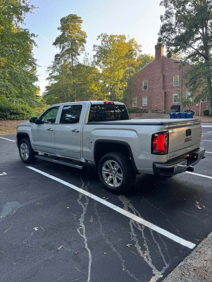 2018 GMC Sierra 1500 SLT, photo 3 of 19
