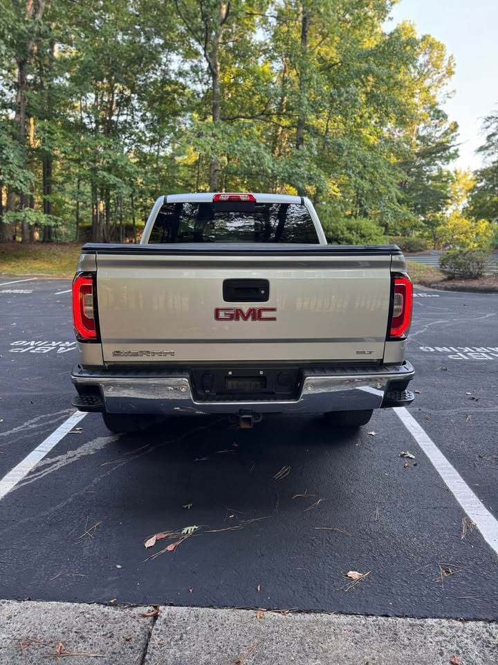 2018 GMC Sierra 1500 SLT, photo 11 of 19