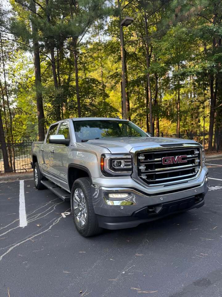 2018 GMC Sierra 1500 SLT, photo 14 of 19