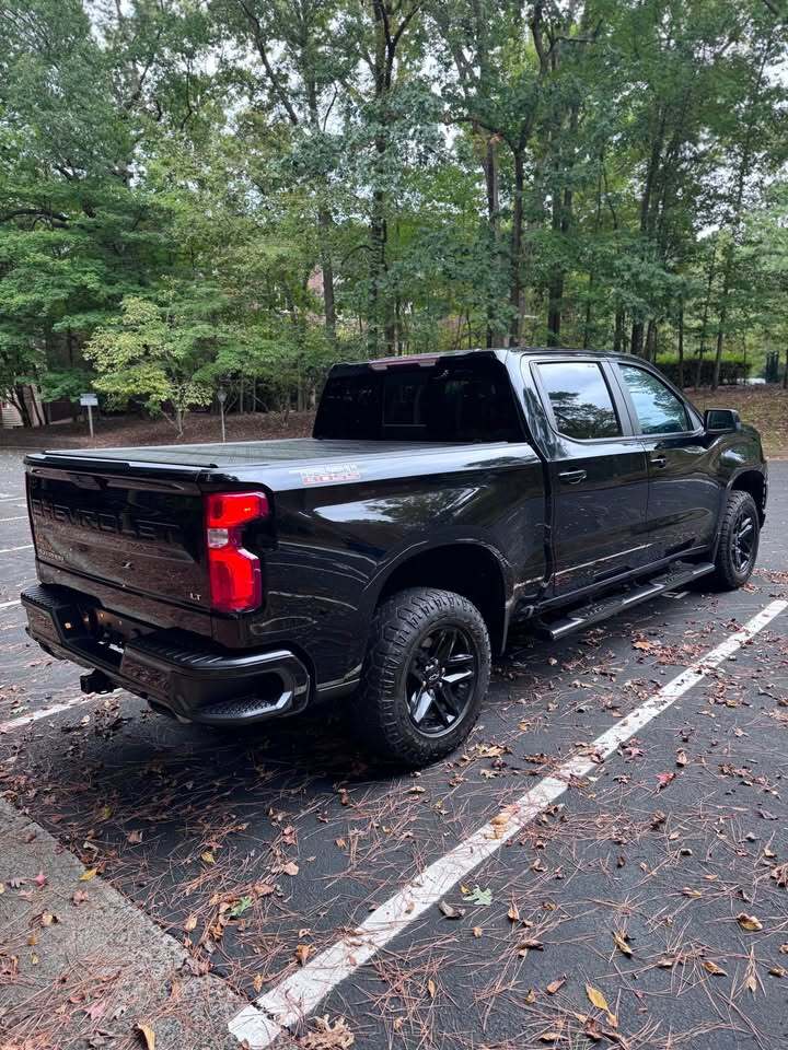 2021 Chevrolet Silverado 1500 LT Trail Boss, photo 3 of 18