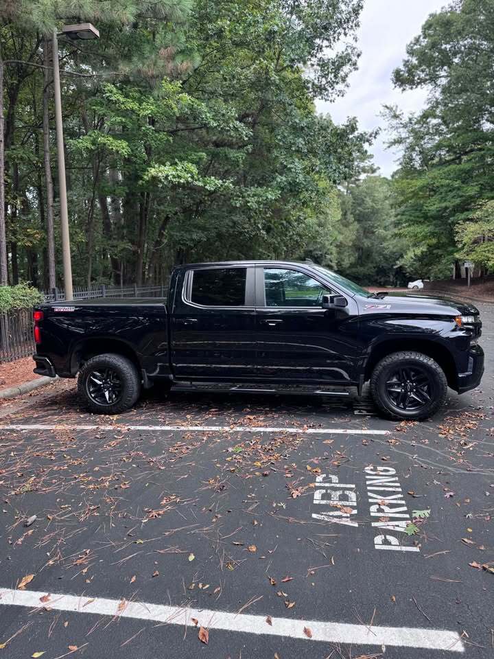 2021 Chevrolet Silverado 1500 LT Trail Boss, photo 6 of 18