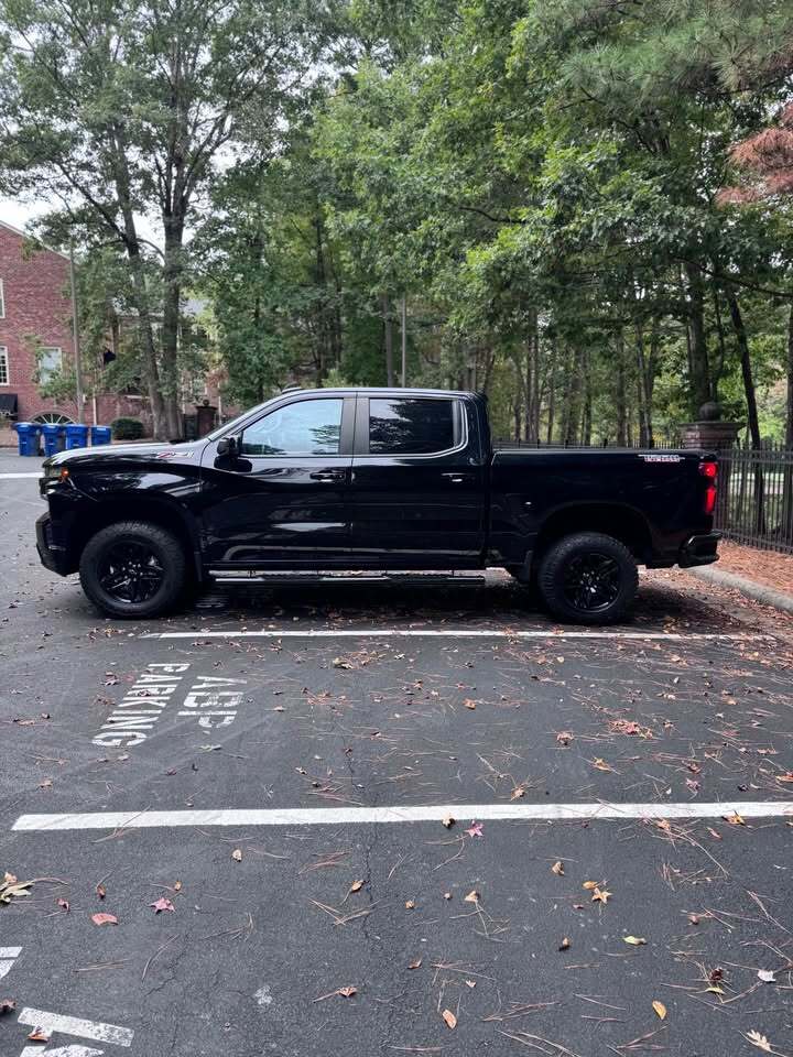2021 Chevrolet Silverado 1500 LT Trail Boss, photo 8 of 18
