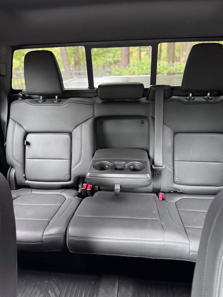 2021 Chevrolet Silverado 1500 LT Trail Boss, photo 13 of 18