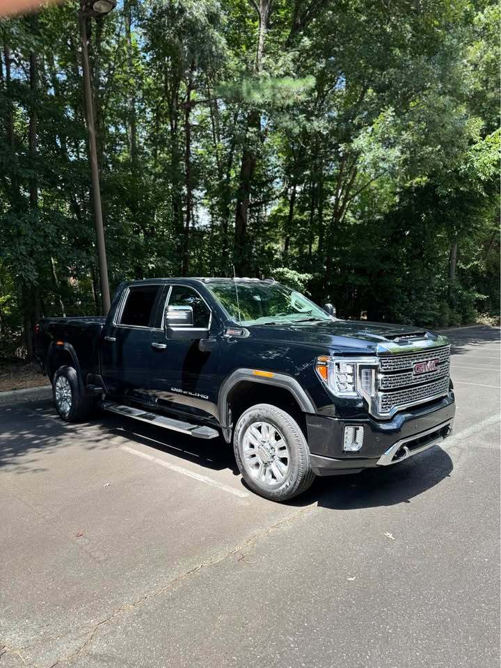 2022 GMC Sierra 2500 hd crew cab Denali, photo 5 of 18