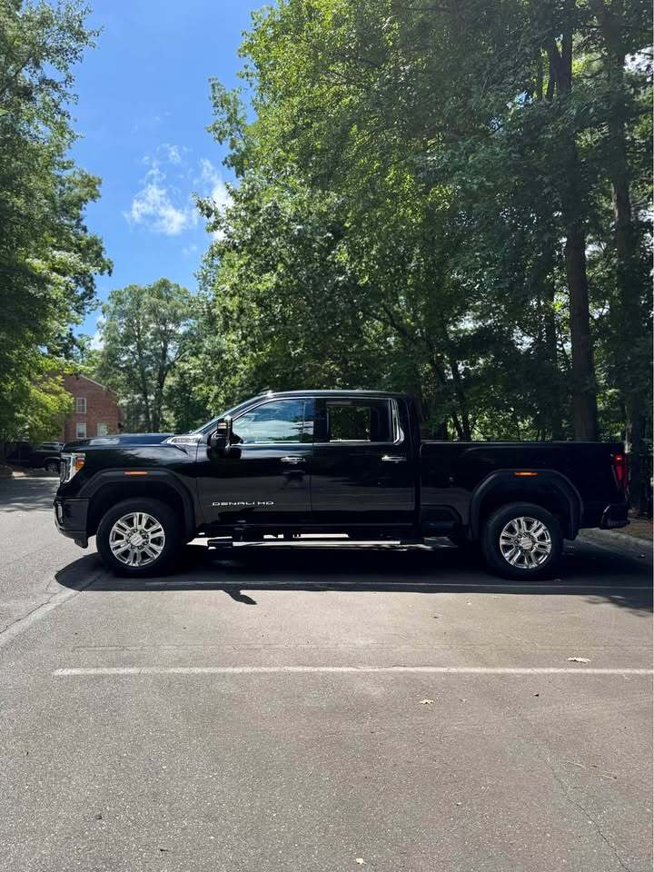 2022 GMC Sierra 2500 hd crew cab Denali, photo 6 of 18