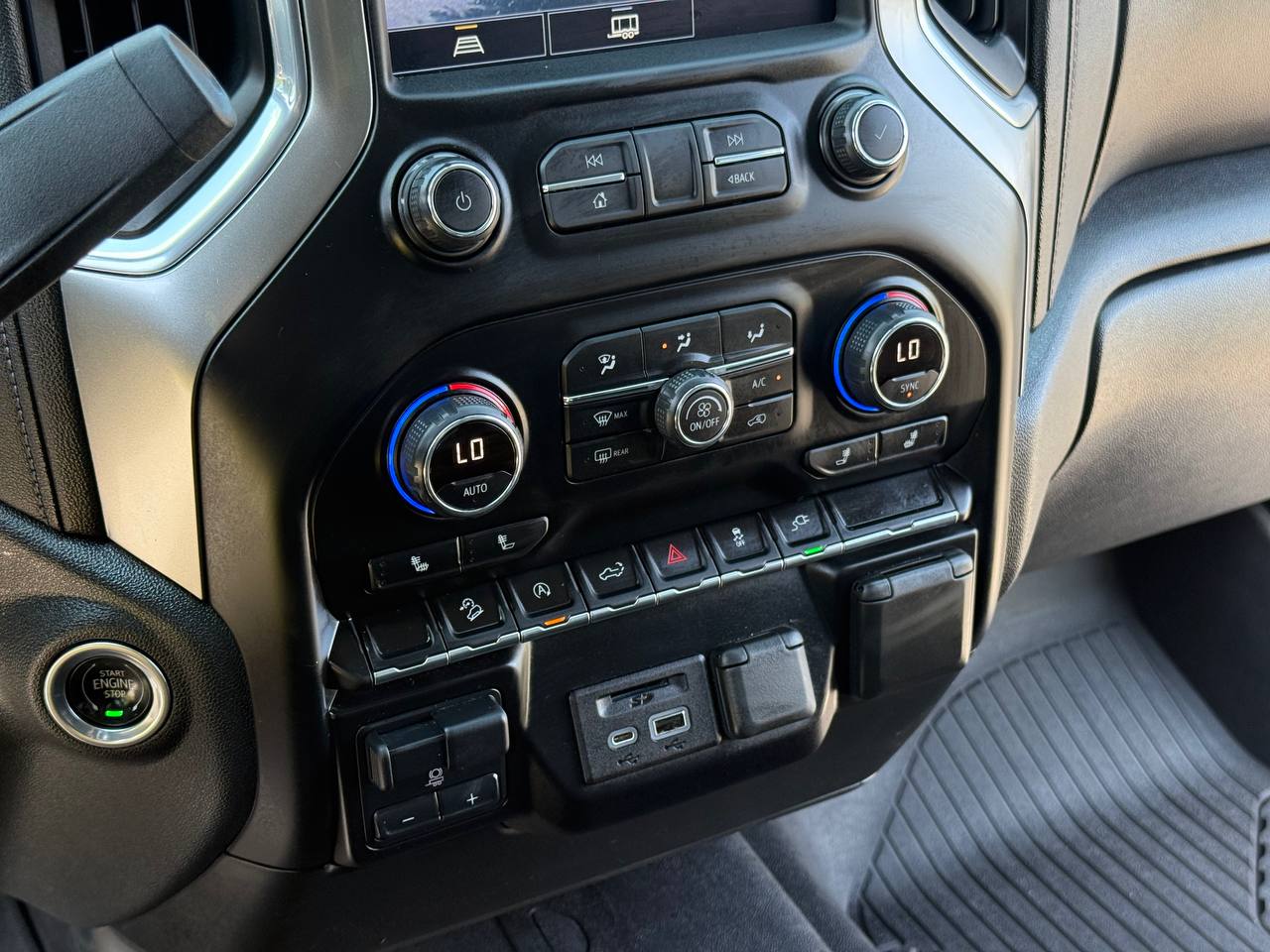 2021 Chevrolet Silverado 1500 LT 4WD Z71, photo 15 of 17