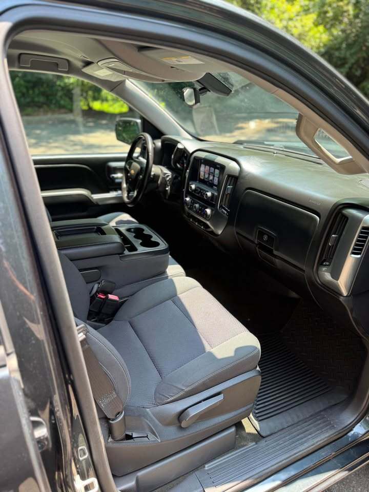 2018 Chevrolet silverado 1500 crew cab LT, photo 11 of 20