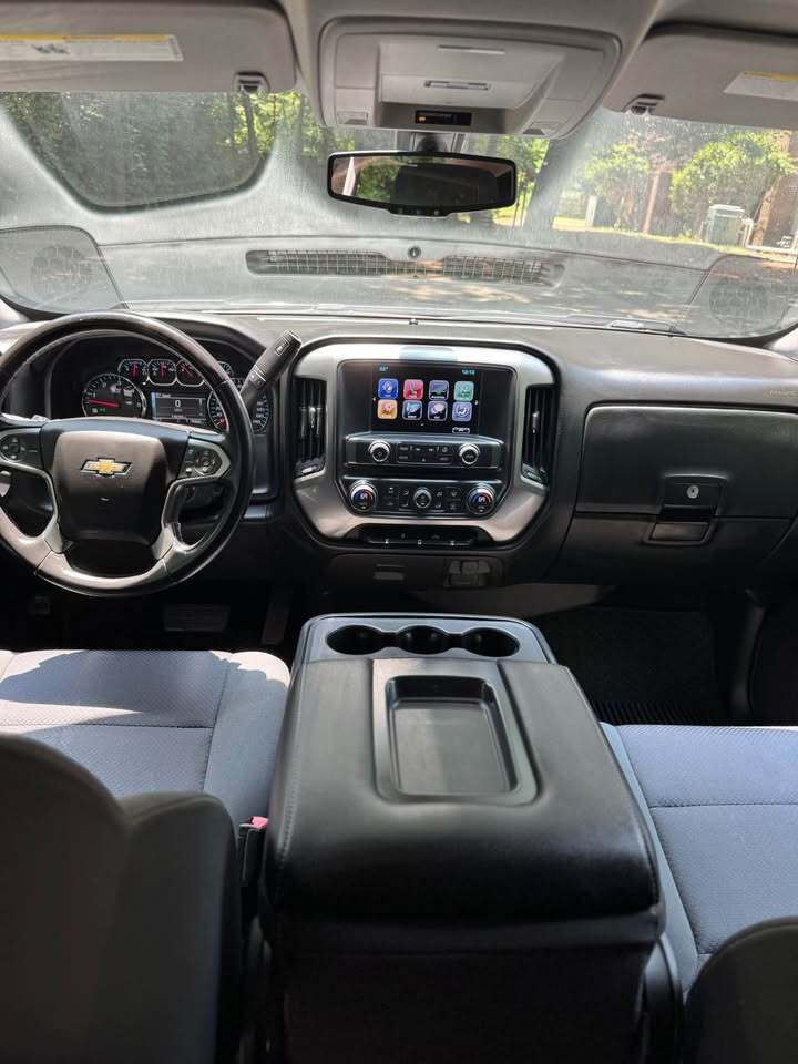 2018 Chevrolet silverado 1500 crew cab LT, photo 14 of 20