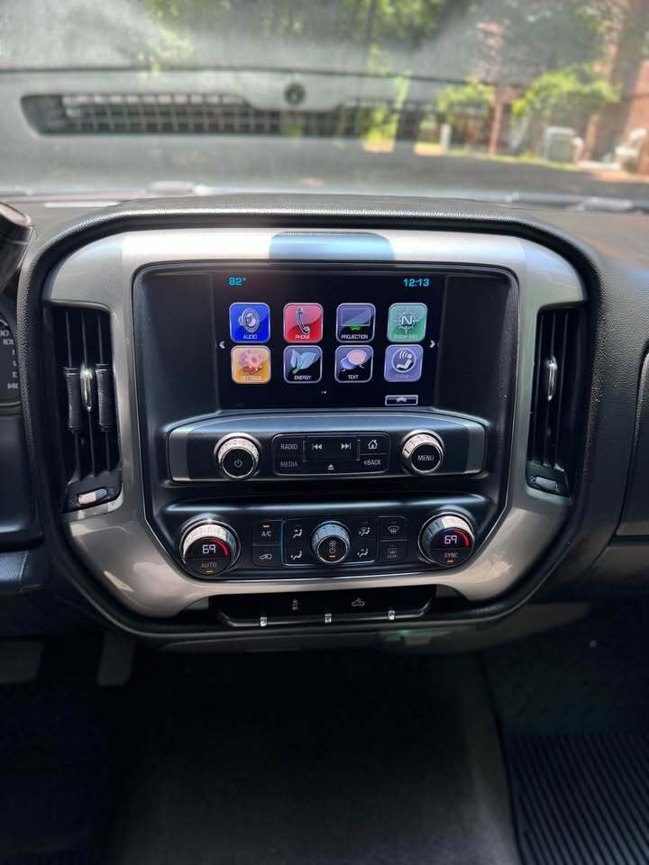 2018 Chevrolet silverado 1500 crew cab LT, photo 17 of 20