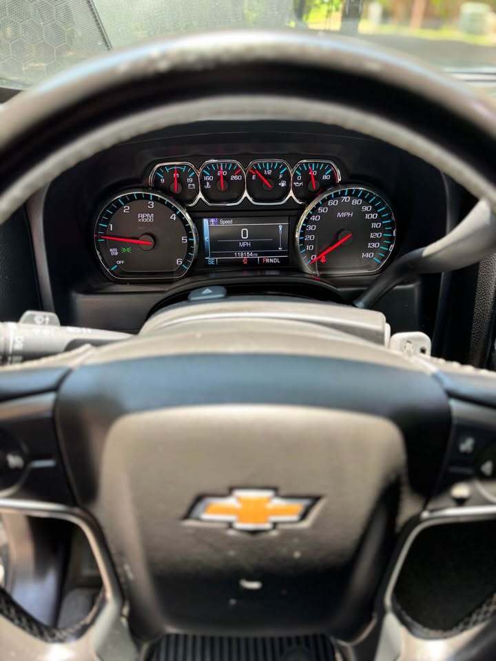 2018 Chevrolet silverado 1500 crew cab LT, photo 19 of 20