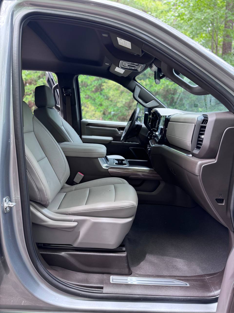 2025 Chevrolet Silverado 2500HD LT, photo 15 of 19