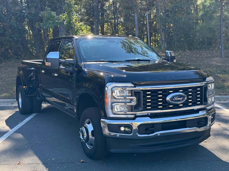 2024 Ford f350 LARIAT DULLY, photo 5 of 18