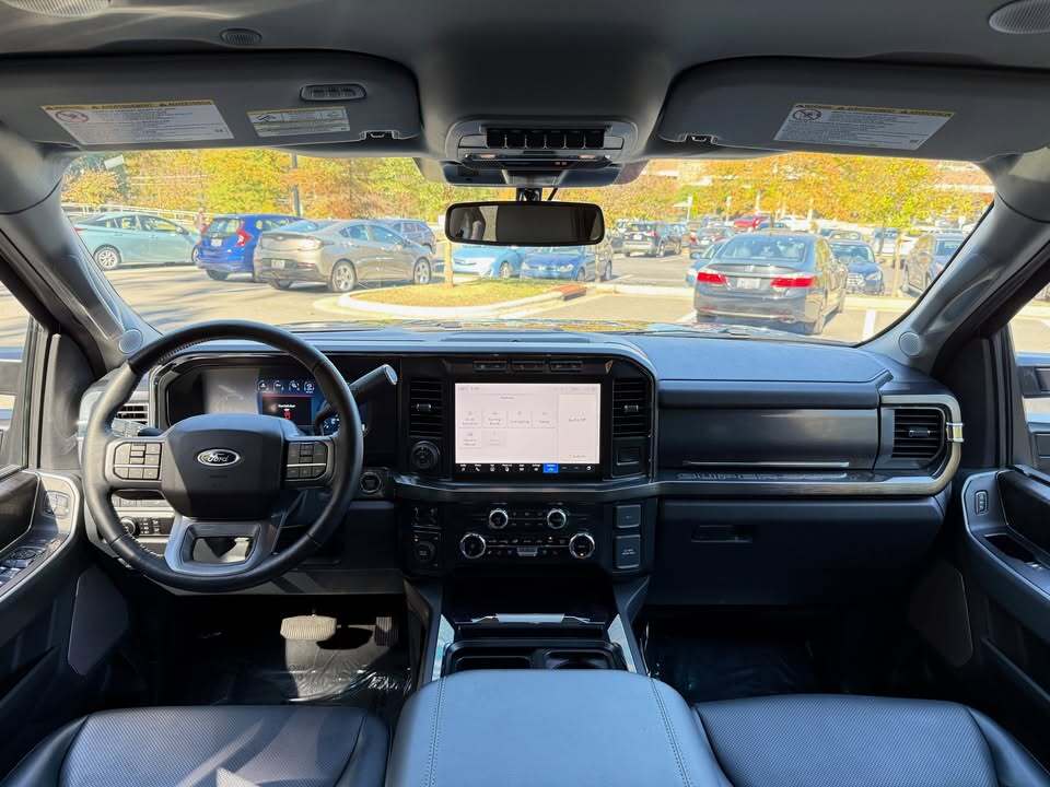 2024 Ford f350 LARIAT DULLY, photo 10 of 18