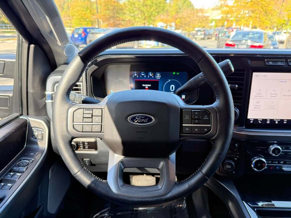 2024 Ford f350 LARIAT DULLY, photo 17 of 18