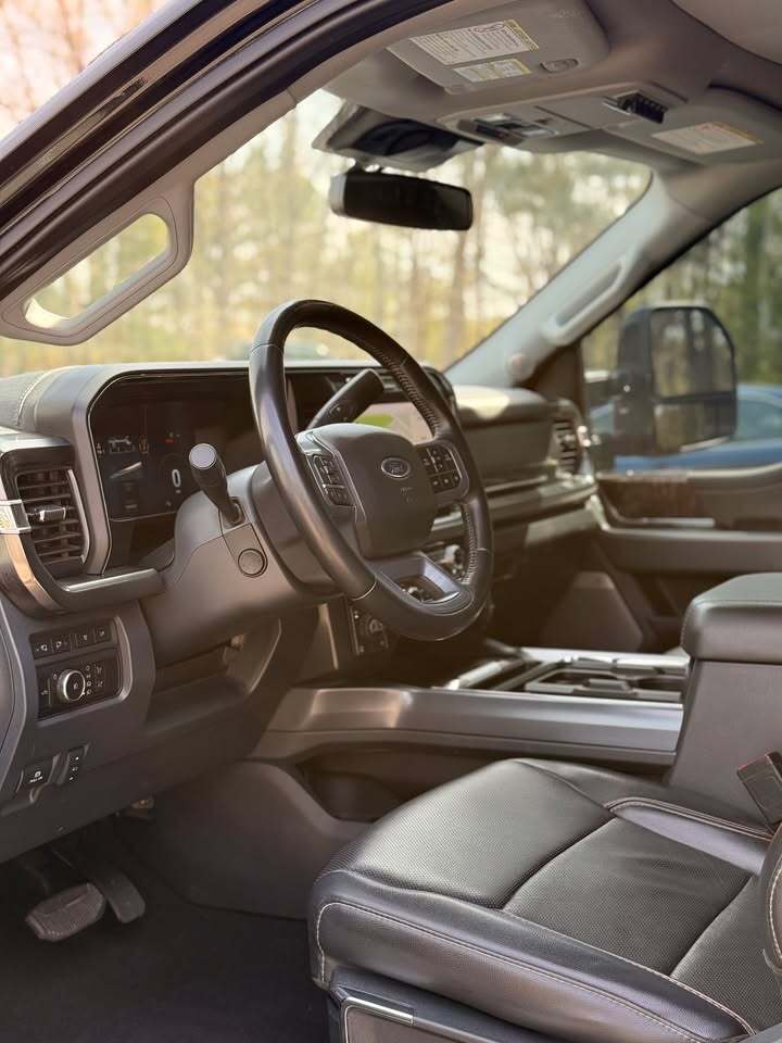 2024 Ford f350 HD Tremor, photo 8 of 17