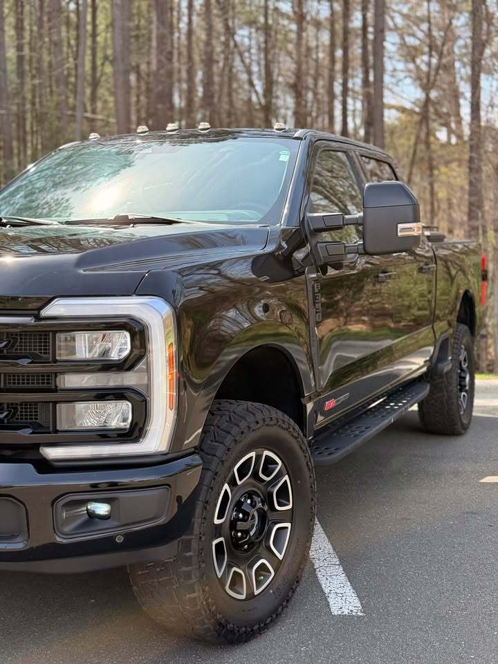 2024 Ford f350 HD Tremor, photo 13 of 17