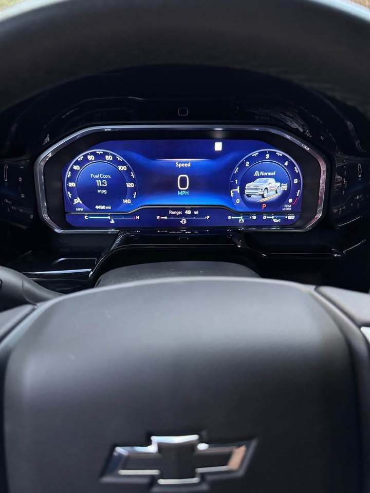 2023 Chevrolet Silverado 1500 RST, photo 4 of 18