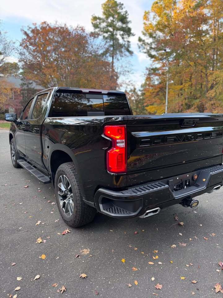 2023 Chevrolet Silverado 1500 RST, photo 8 of 18
