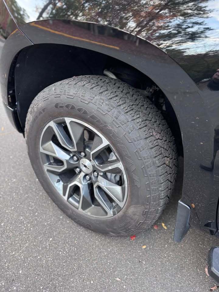2023 Chevrolet Silverado 1500 RST, photo 13 of 18