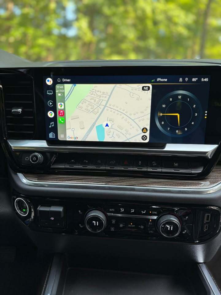 2022 Chevrolet Silverado 1500 RST 4WD, photo 13 of 16
