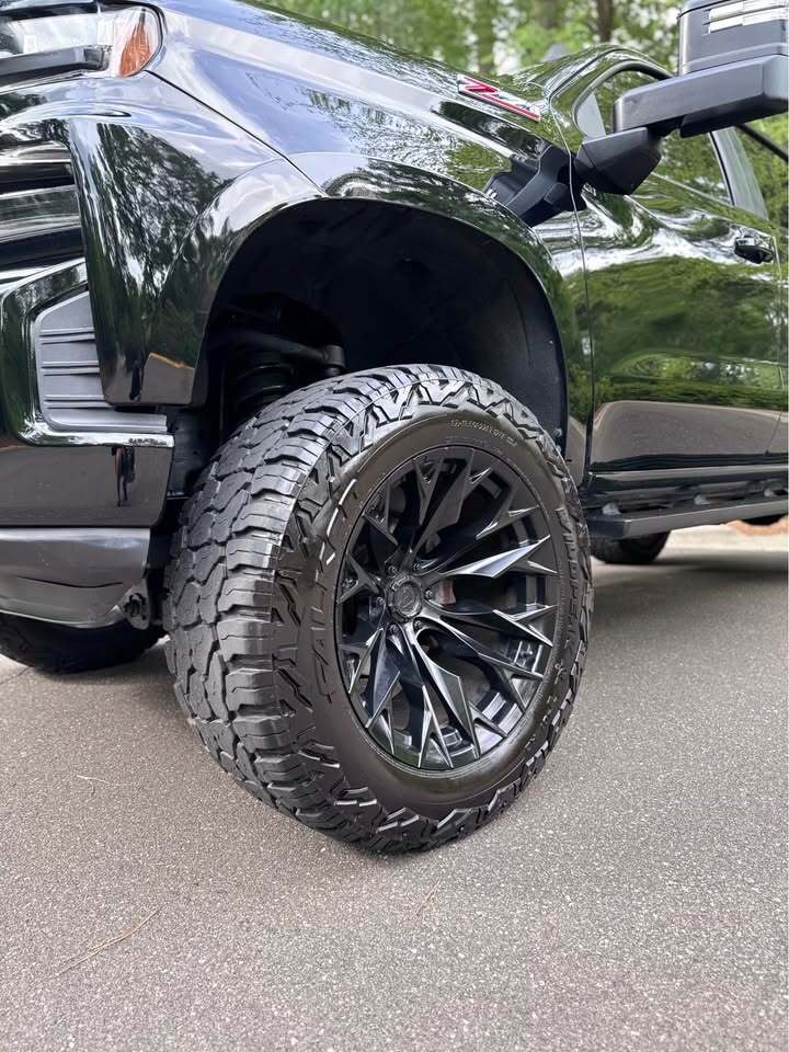 2021 Chevrolet Silverado 1500 RST, photo 9 of 20