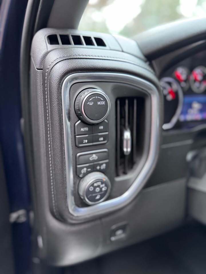 2021 Chevrolet silverado 1500 LT Pickup 6 1/2 ft, photo 10 of 16