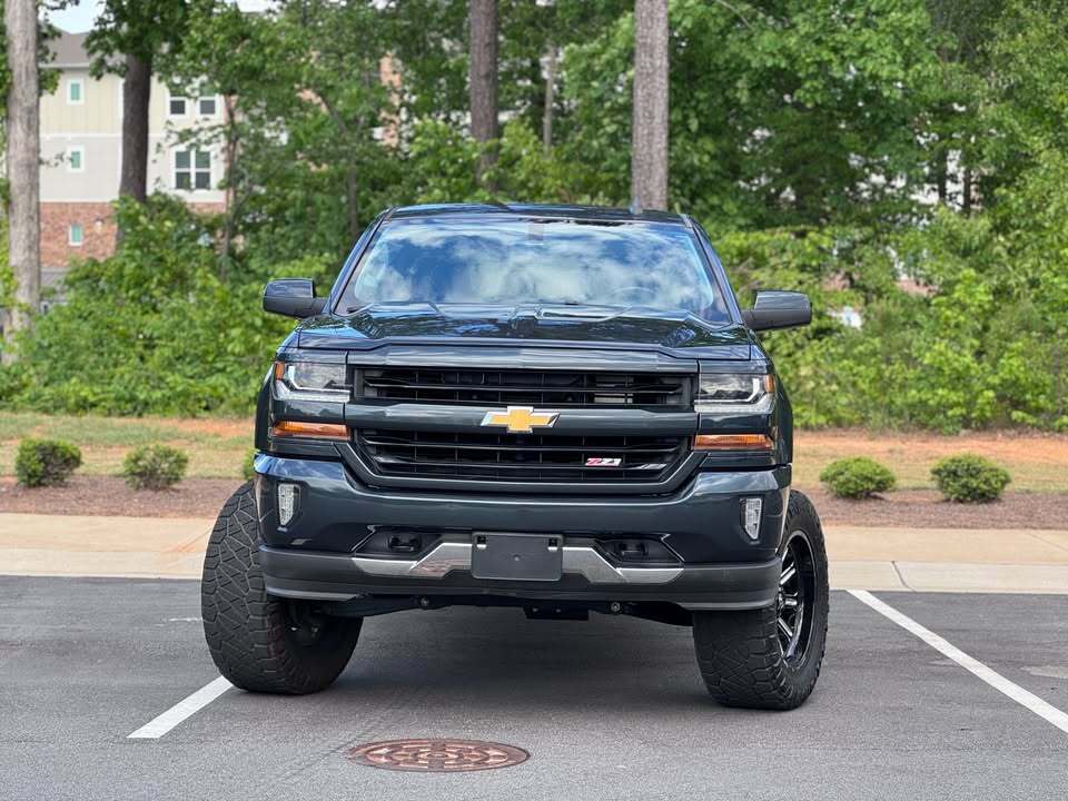 2018 Chevrolet silverado 1500 z71, photo 2 of 15
