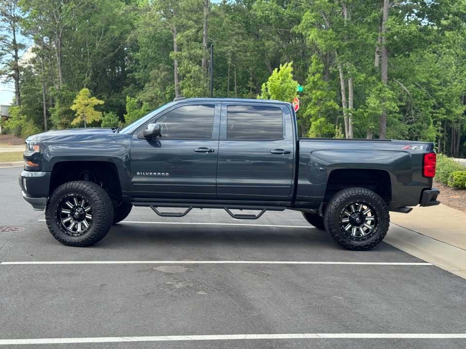 2018 Chevrolet silverado 1500 z71, photo 3 of 15