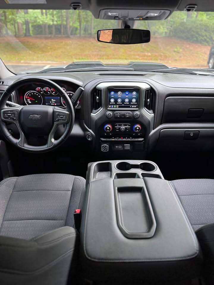 2020 Chevrolet silverado 1500 crew cab RST, photo 13 of 17