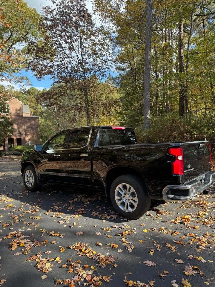 2023 Chevrolet silverado 1500 LTZ, photo 5 of 12