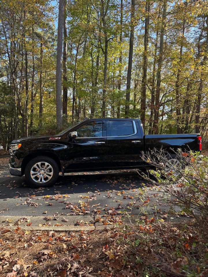 2023 Chevrolet silverado 1500 LTZ, photo 6 of 12