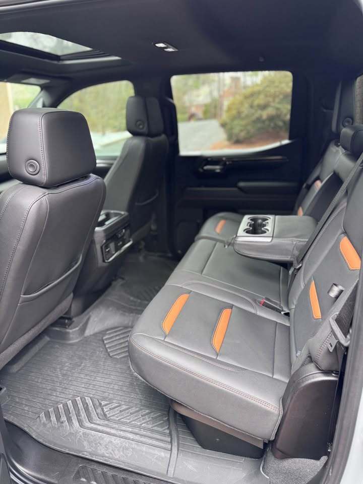 2024 GMC Sierra 1500 AT4, photo 17 of 19