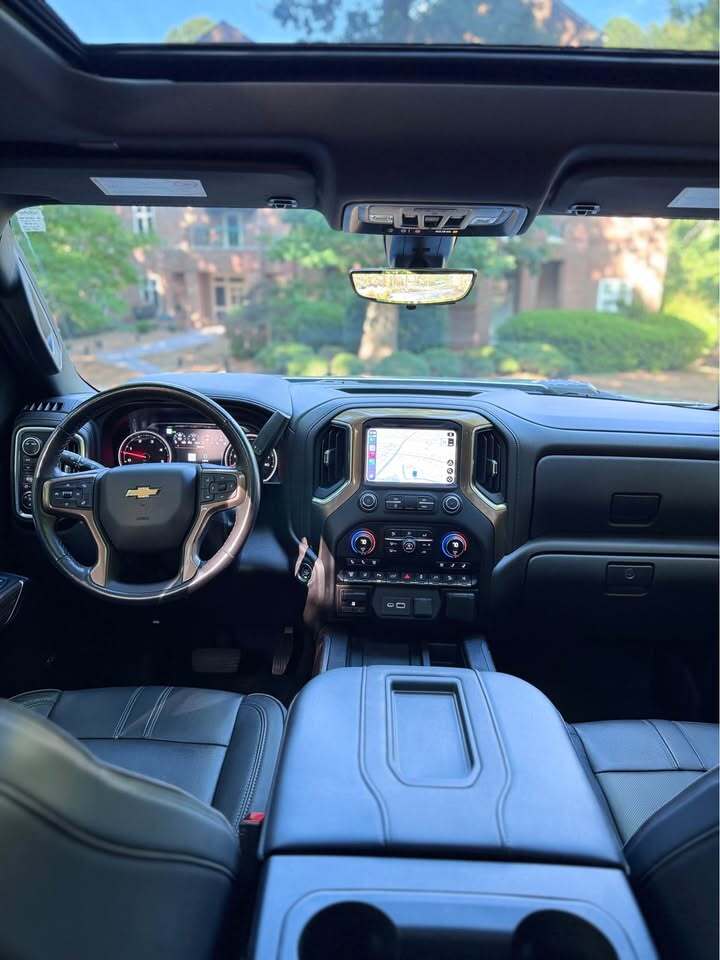 2022 Chevrolet Silverado 2500HD High Country, photo 15 of 20