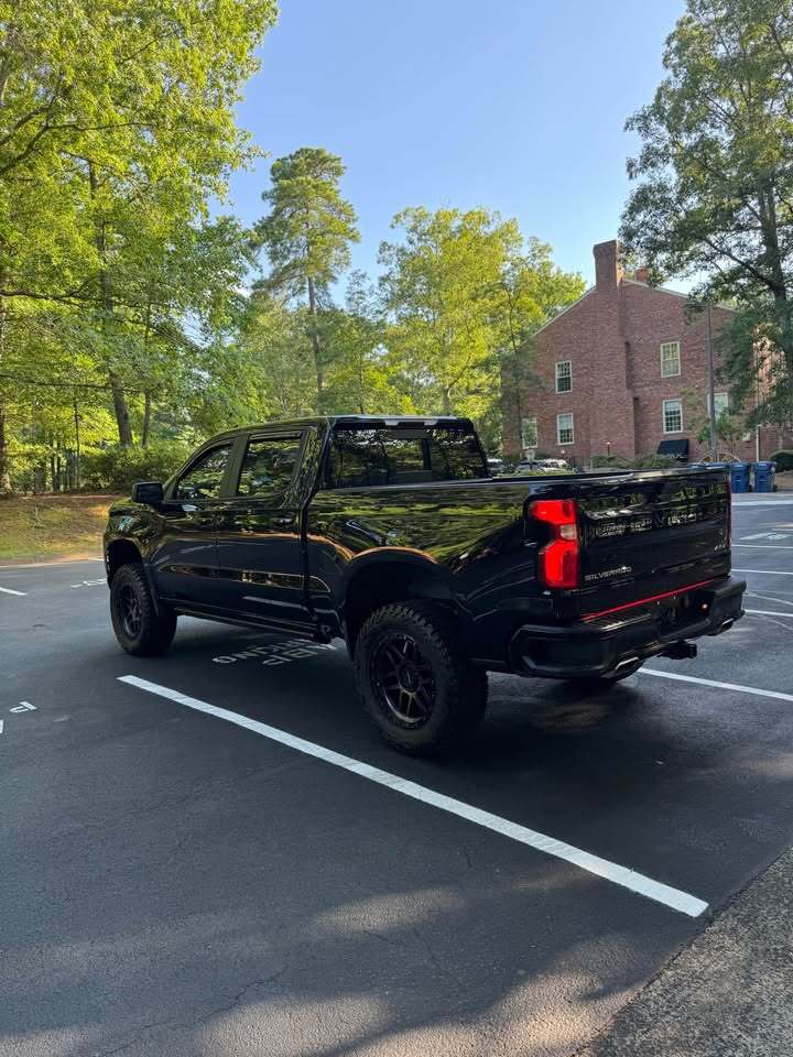 2019 Chevrolet Silverado 1500 RST — Lifted 4x4, photo 11 of 17
