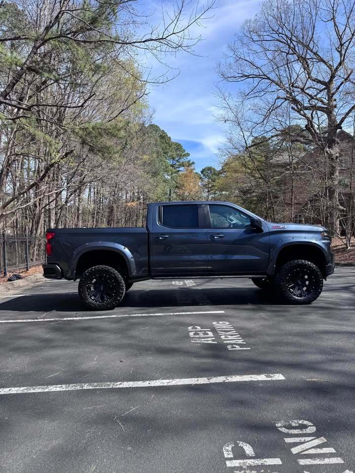 2020 Chevrolet Silverado 1500 | 5.3L V8 | 6” Lift, photo 7 of 20