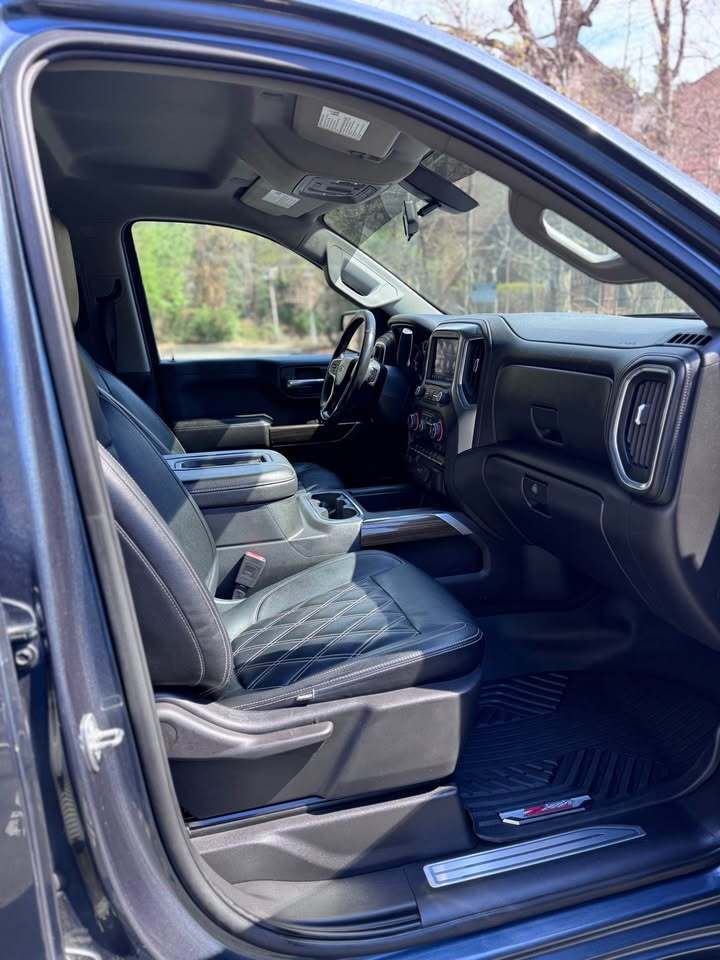 2020 Chevrolet Silverado 1500 | 5.3L V8 | 6” Lift, photo 15 of 20
