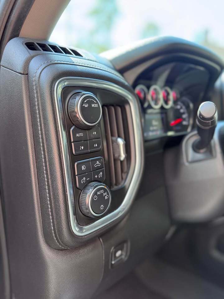 2020 Chevrolet Silverado 1500 | 5.3L V8 | 6” Lift, photo 16 of 20