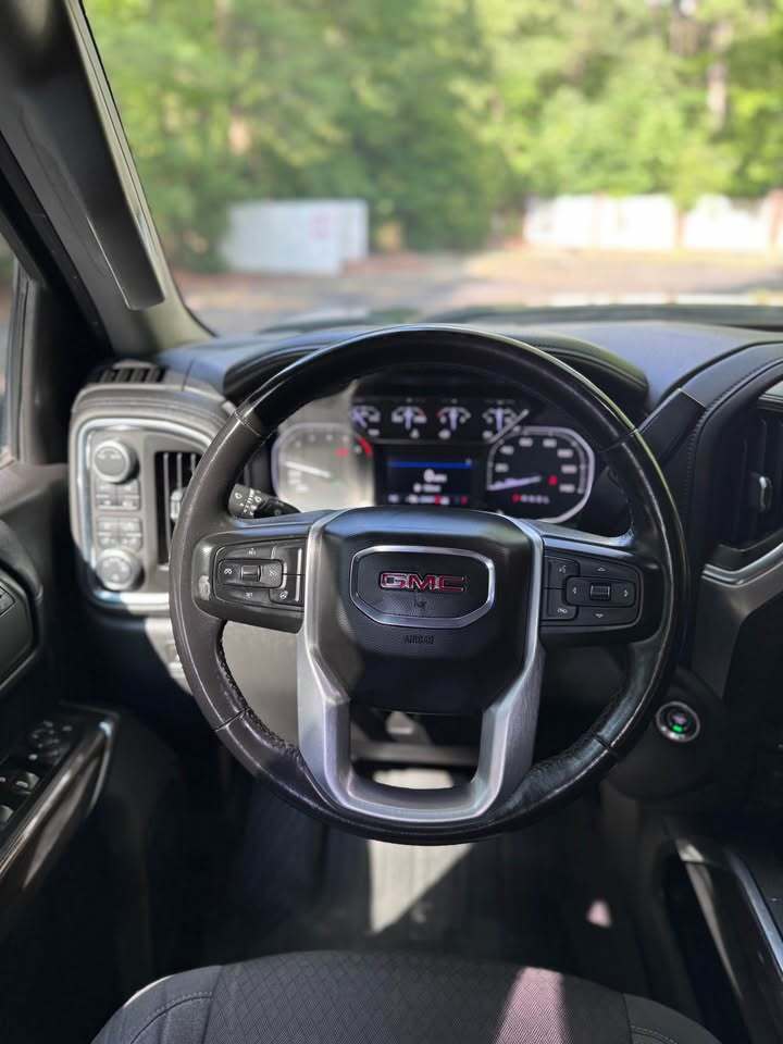 2021 GMC Sierra 1500 Elevation, photo 14 of 20