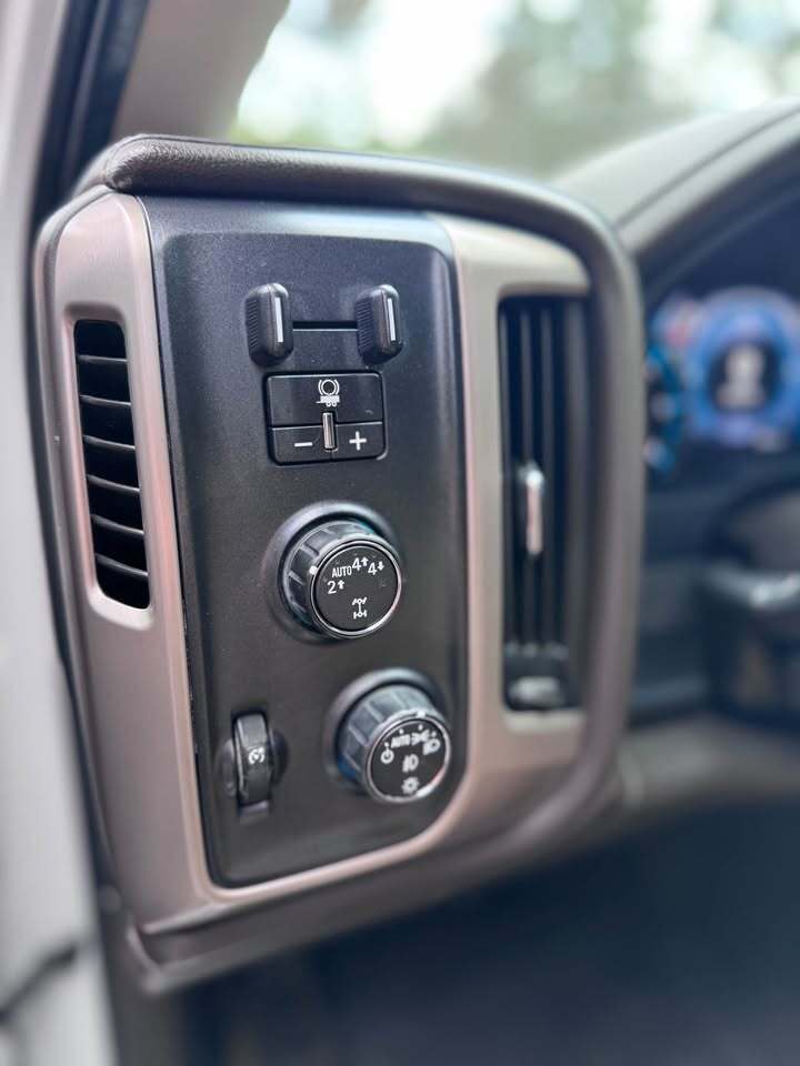 2017 GMC Sierra 1500 Denali, photo 8 of 16