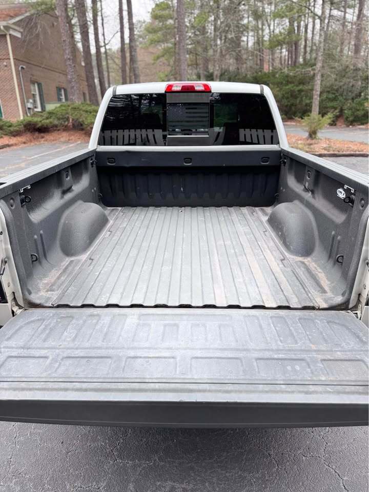 2017 GMC Sierra 1500 SLT, photo 12 of 19