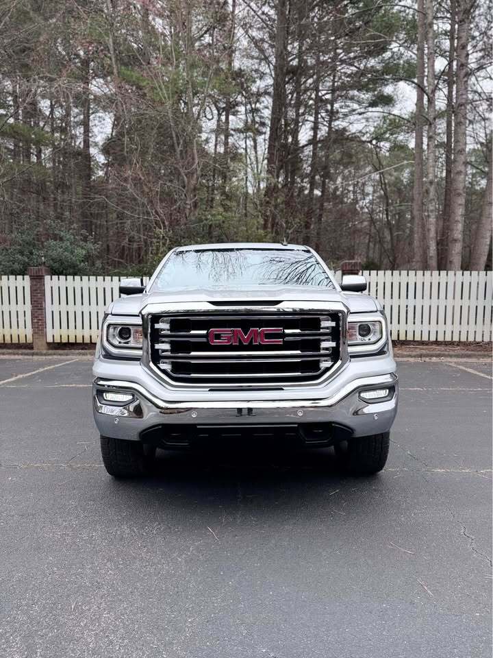 2017 GMC Sierra 1500 SLT, photo 14 of 19