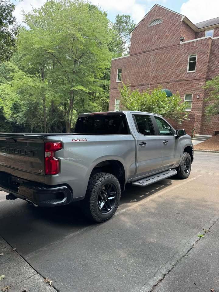 2021 CHEVROLET SILVERADO K1500 TRAIL BOSS, photo 5 of 17