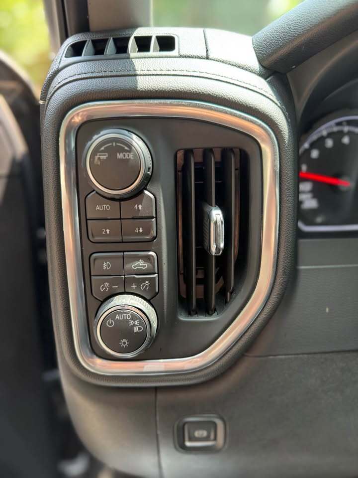 2021 CHEVROLET SILVERADO K1500 TRAIL BOSS, photo 16 of 17