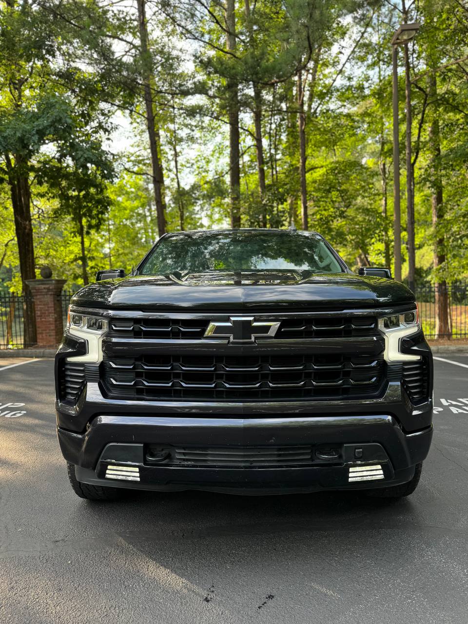 2022 Chevrolet Silverado 1500 RST, photo 4 of 21