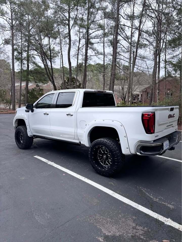 2019 GMC Sierra 1500 SLT| 6” Lift, photo 4 of 20