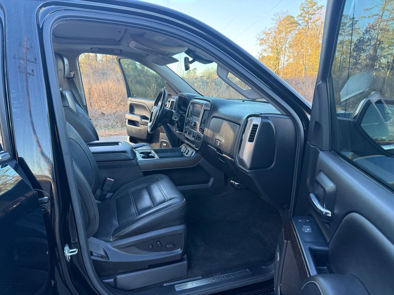 2018 GMC Sierra 1500 Denali, photo 12 of 17