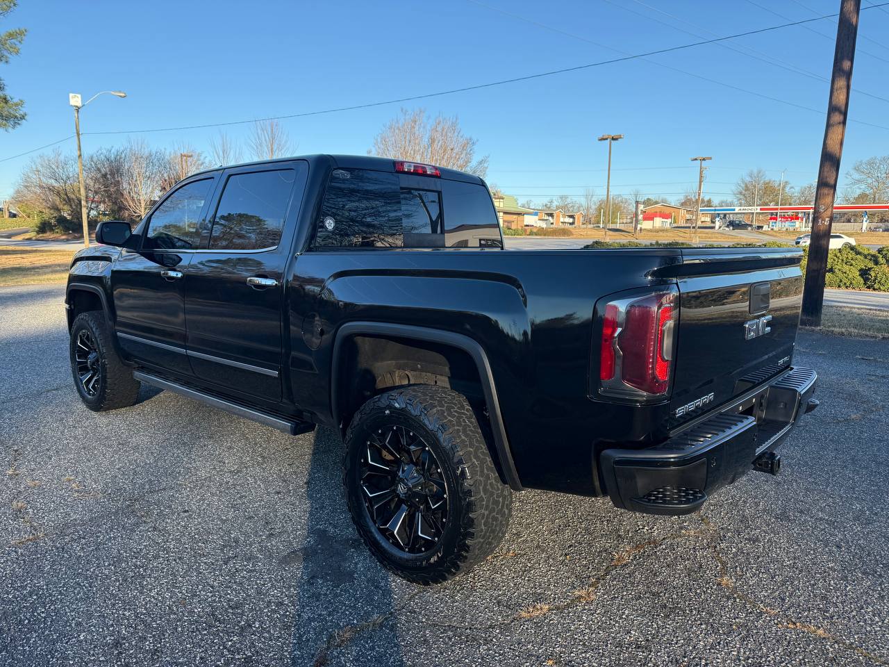 2018 GMC Sierra 1500 Denali, photo 14 of 17