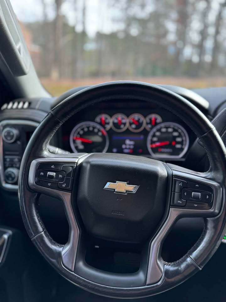 2019 Chevrolet silverado 1500 crew cab LT, photo 7 of 12